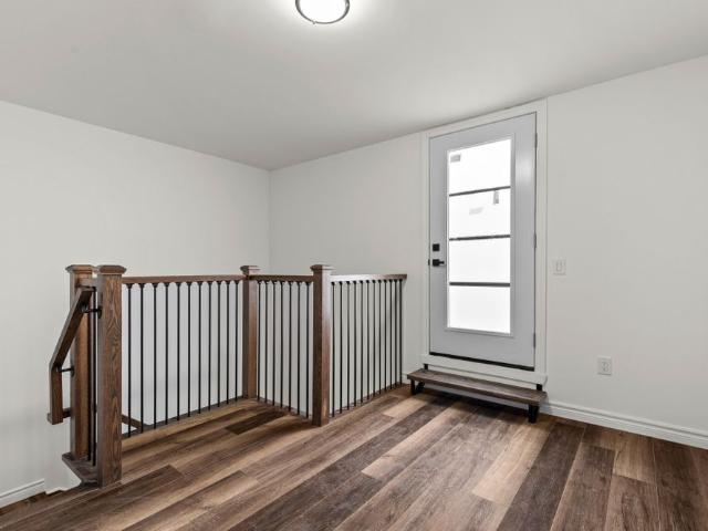 For Lease 119 Town Line E Road Unit# D208, Huntsville, Ontario