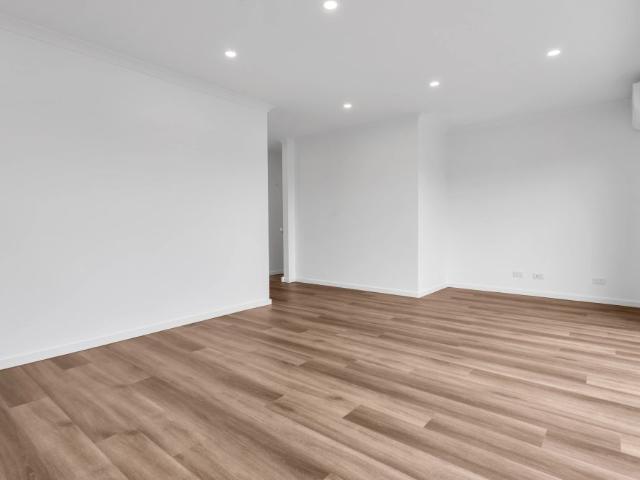For Lease: 110/15 Thomas Street, Laverton