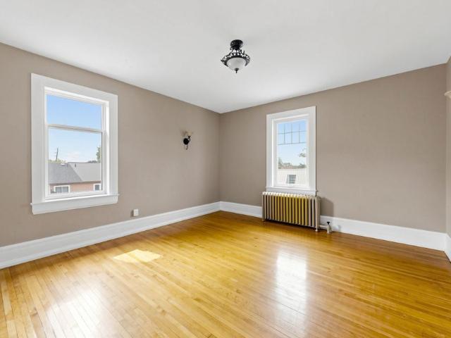 For Lease 1110 Simcoe Street Unit# Upper #2, Oshawa, Ontario