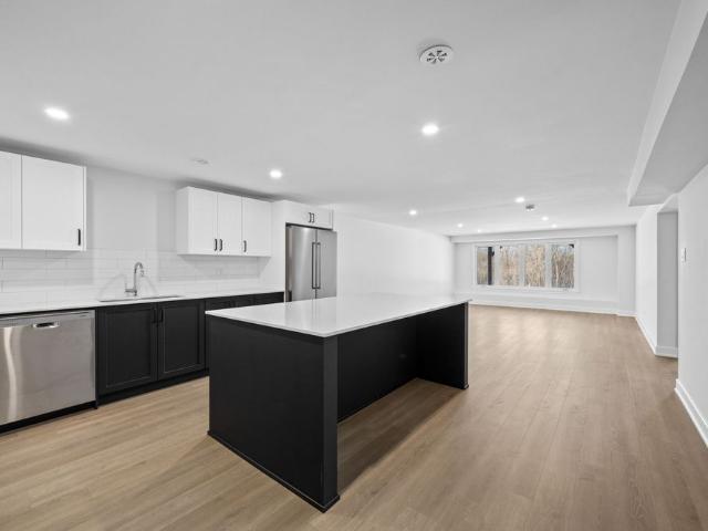 For Lease 1124 Moore Street Unit# 2, Brockville, Ontario