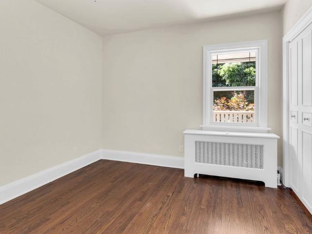 For Lease 113 Chaplin Crescent Unit# 2nd Floor, Toronto, Ontario