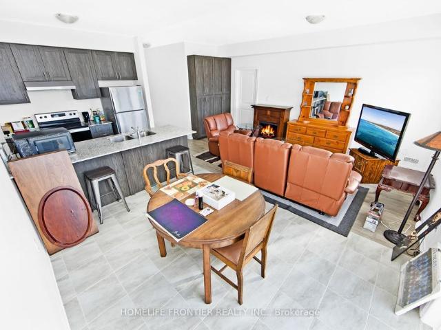 For Lease 11 Spruceside Drive, Kawartha Lakes, Ontario
