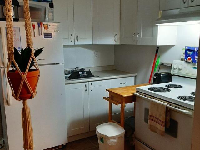 For Lease 1242 College Street Unit# 3, Toronto, Ontario