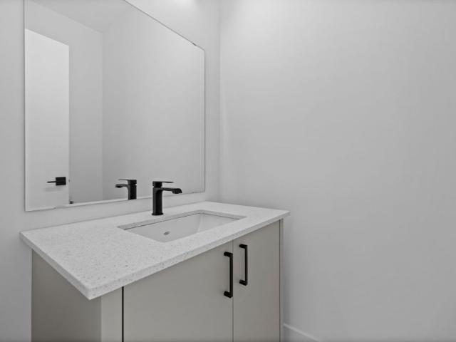 For Lease 1258 Marenger Street Unit# D, Orleans Convent Glen and Area, Ontario