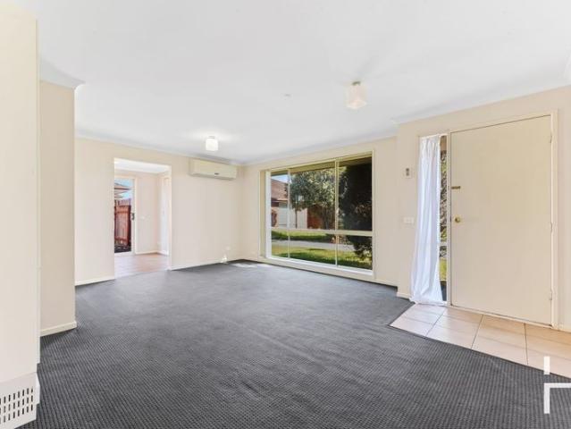 FOR LEASE | 1/25 CORIYULE COURT, CRANBOURNE NORTH