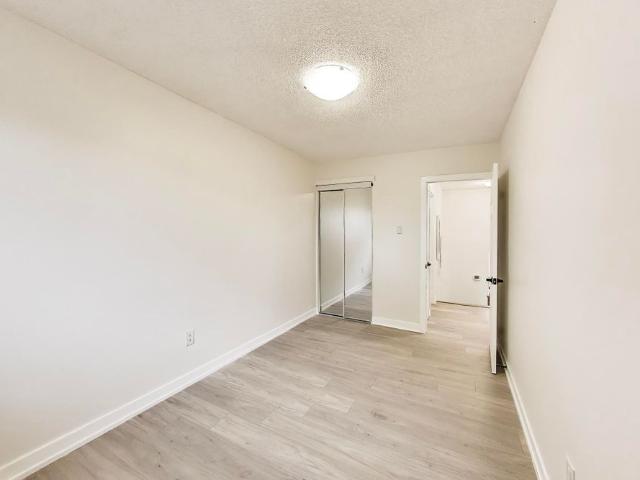 For Lease 1270 Pallatine Drive, Oakville, Ontario