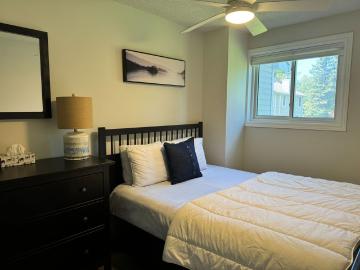 For Lease 127 Alfred Street Unit# 17, Blue Mountains, Ontario