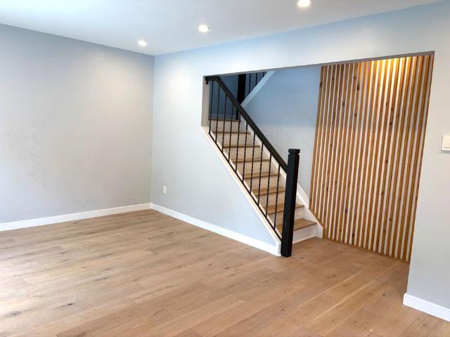 For Lease 1201 ST MORITZ Court, Orleans Convent Glen and Area, Ontario