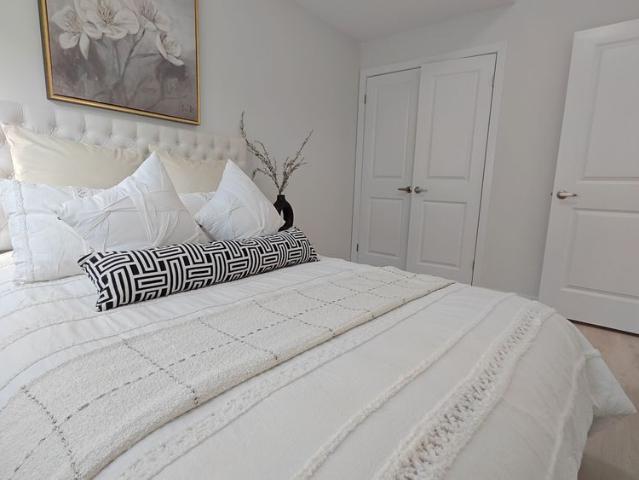 For Lease 1208 Fanshawe Park Road Unit# 9, London North, Ontario