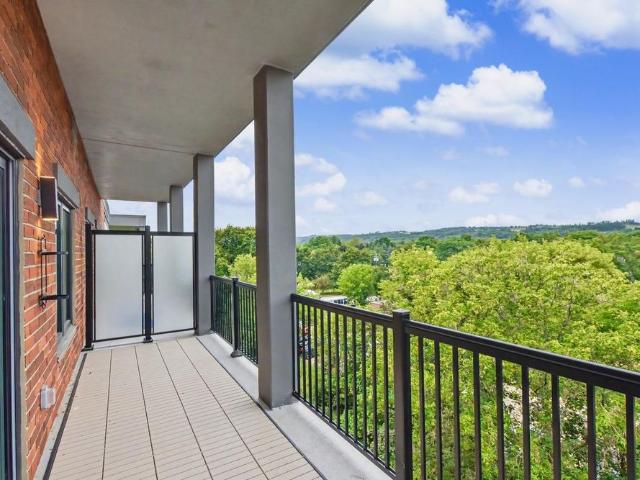 For Lease 121 Mary Street Unit# 408, Clearview, Ontario