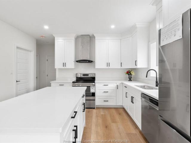 For Lease 121 Allison Ave. UPPER UNIT Avenue, Colchester, Ontario