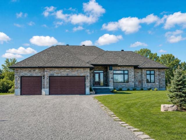 For Lease 122 Coyles Drive Unit# B, Beckwith, Ontario