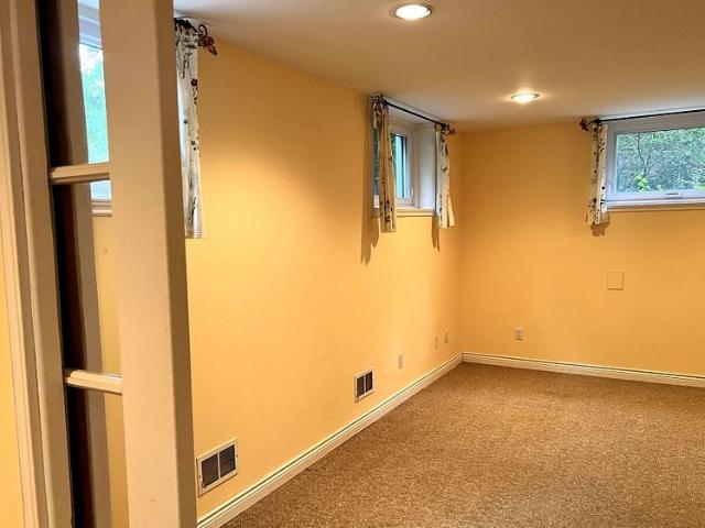 For Lease 1238 Donlea Crescent Unit# BSMT, Oakville, Ontario