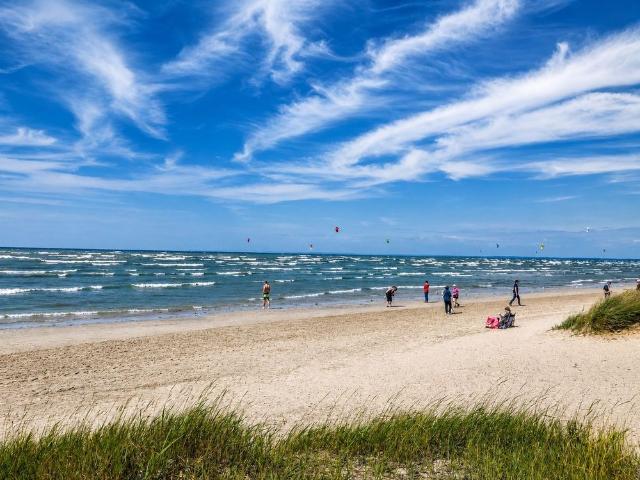 For Lease 12 49TH Street, Wasaga Beach, Ontario