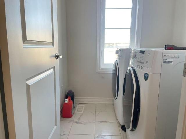 For Lease 12 Ainslie Hill Crescent, Georgina, Ontario