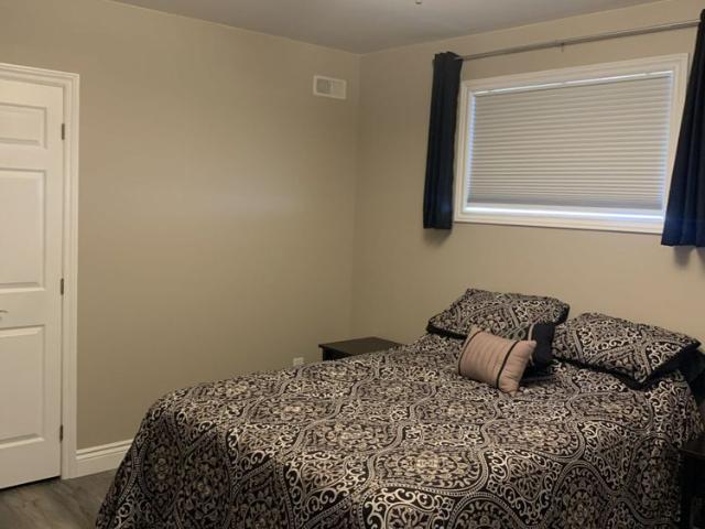 For Lease 12 Grand Poplar Lane, Wasaga Beach, Ontario