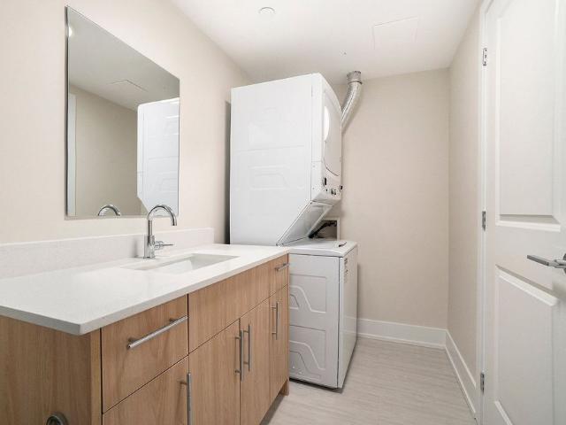For Lease 12B Thomas Street Unit# 402, Arnprior, Ontario