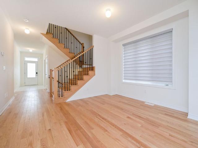 For Lease 1345 Davis Loop, Innisfil, Ontario