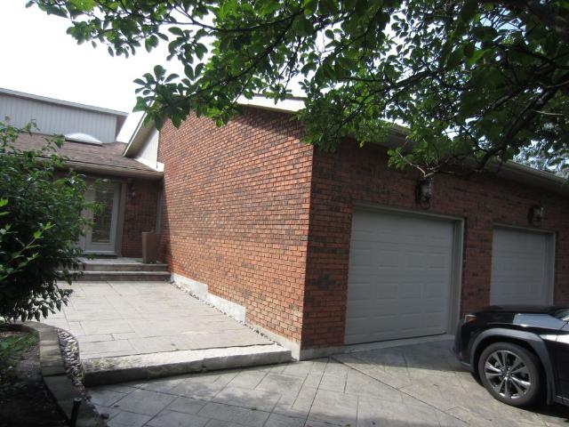 For Lease 135 Hayhoe Avenue, Vaughan, Ontario