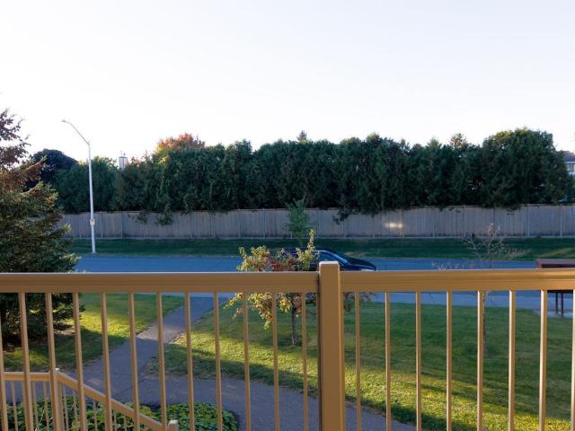 For Lease 137 HARTHILL Way Unit# C, Barrhaven, Ontario