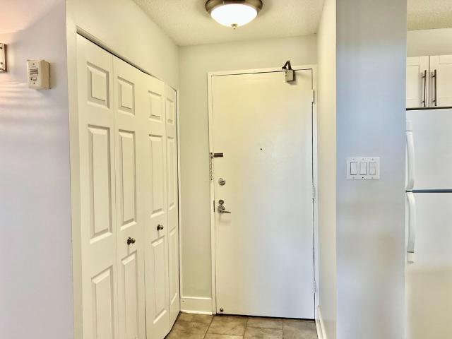 For Lease 1380 PRINCE OF WALES Drive Unit# 606, Mooneys Bay Carleton Heights and Area, Ontario