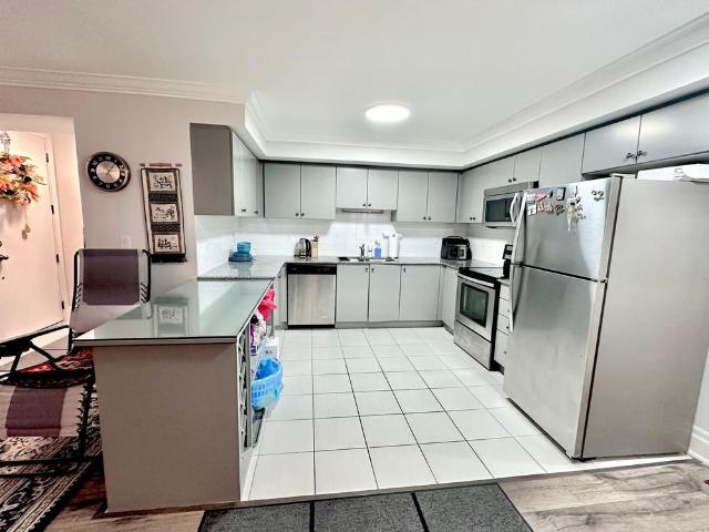 For Lease 138 Widdicombe Hill Boulevard Unit# 723, Toronto, Ontario