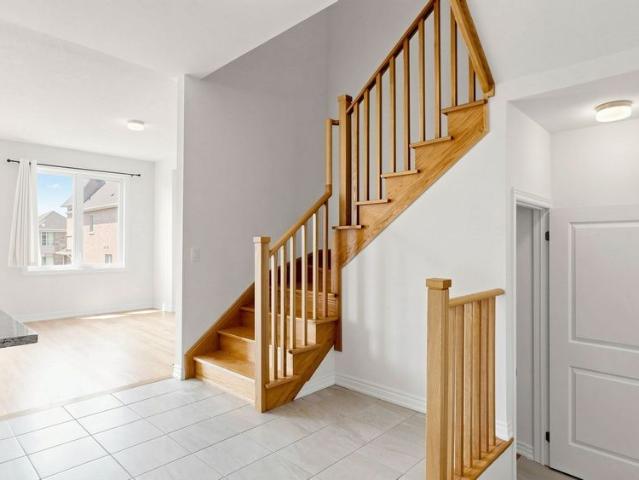 For Lease 133 Lageer Drive, Whitchurch Stouffville, Ontario
