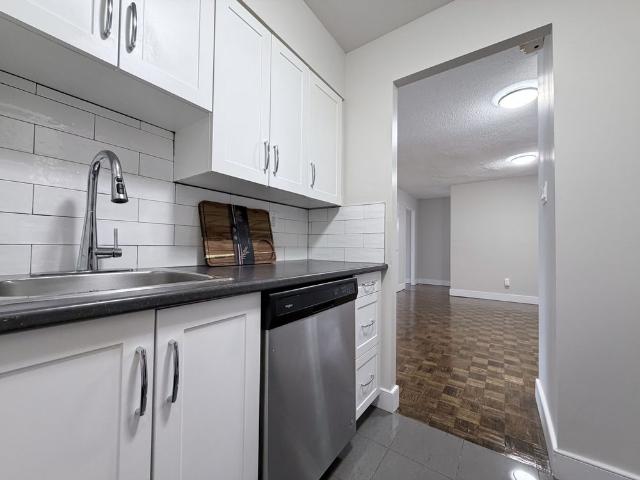 For Lease 147 Wellington Street Unit# 101, Aurora, Ontario