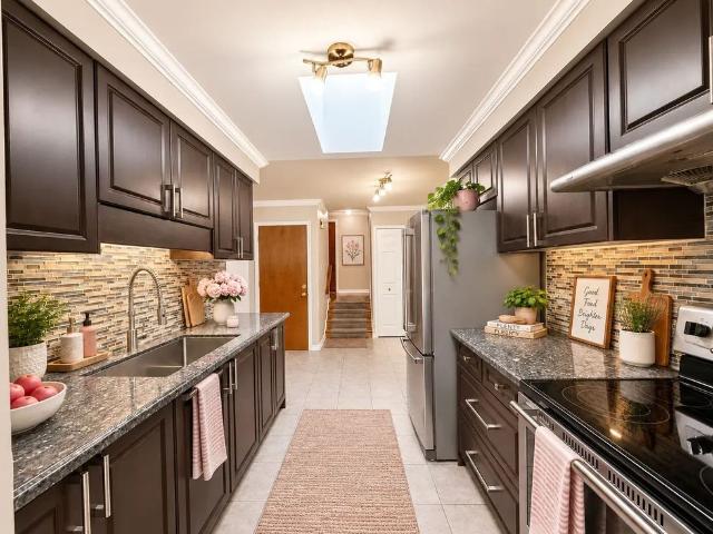 For Lease 1487 Jalna Boulevard Unit# UPPER LEVEL, London South, Ontario