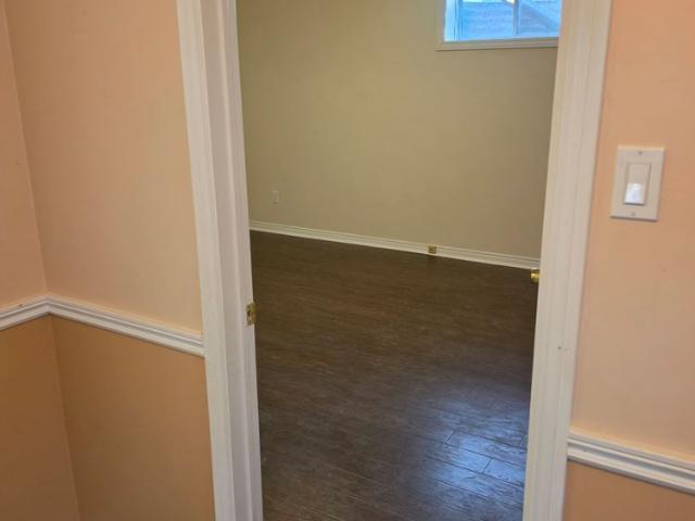 For Lease 142 Oakcrest Drive Unit# Lower, Georgina, Ontario