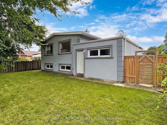 For Lease 142 Combe Avenue Unit# Lower, Toronto, Ontario