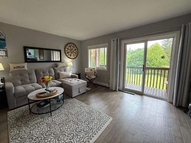 For Lease 142 Ecclestone Drive Unit# 15, Bracebridge, Ontario