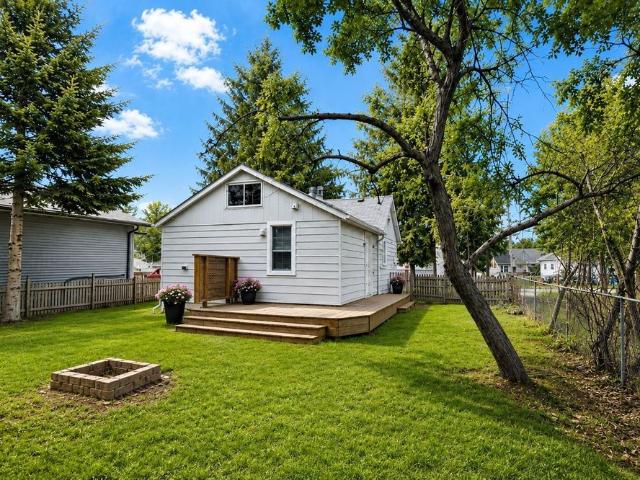 For Lease 142 Riveredge Drive, Georgina, Ontario