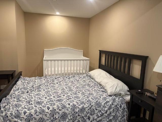 For Lease 154 Hollandview Trail Unit# Bsmt, Aurora, Ontario