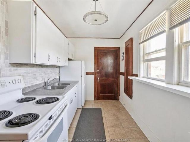 For Lease 1596 Victoria, Windsor, Ontario