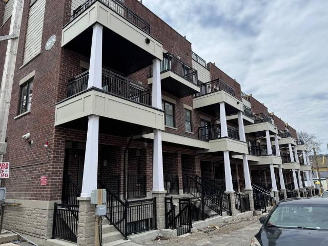 For Lease 15100 Yonge Street Unit# 224, Aurora, Ontario