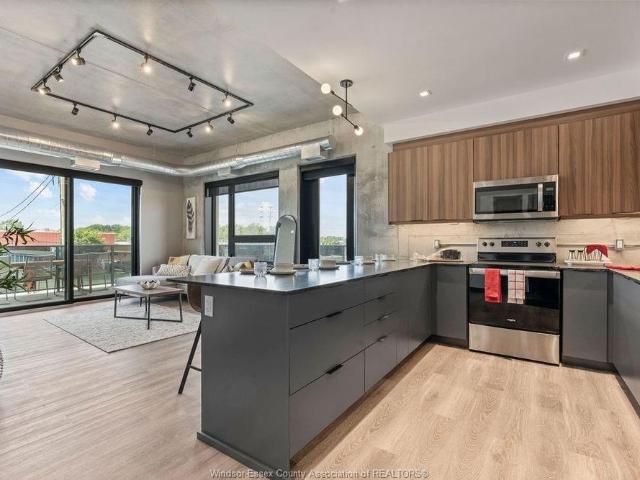 For Lease 1530 LAUZON Road Unit# 403, Windsor, Ontario