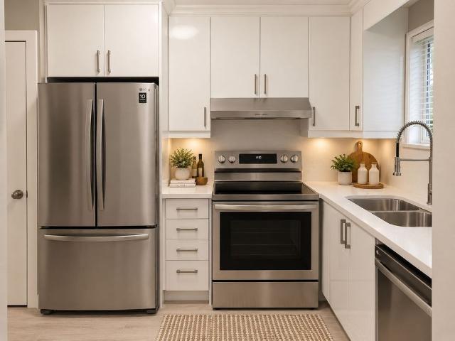 For Lease 15 Cannon Road Unit# 15 C, Toronto, Ontario