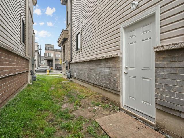 For Lease 15 Clipper Lane Unit# Bsmt, Clarington, Ontario