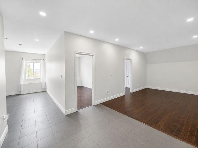 For Lease 15 Barrie Street Unit# Upper 1, Bradford West Gwillimbury, Ontario