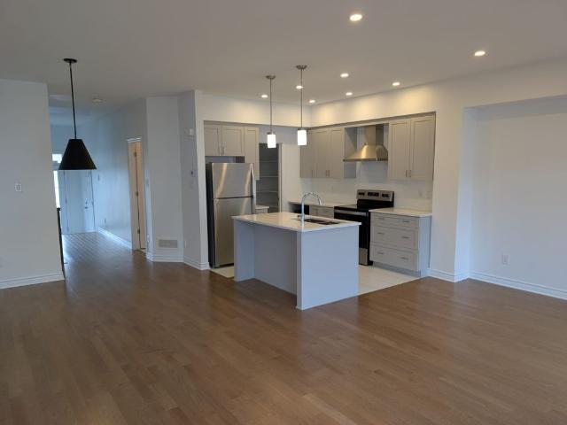 For Lease 15 Brixton Way, Stittsville Munster Richmond, Ontario