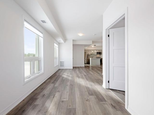 For Lease 15 Kneeshaw Drive Unit# 409, Barrie, Ontario