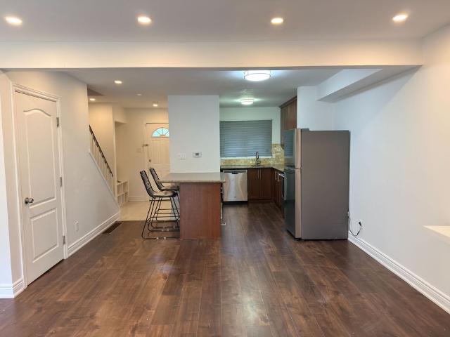 For Lease 15 Hardcastle Court Unit# Upper, Brampton, Ontario