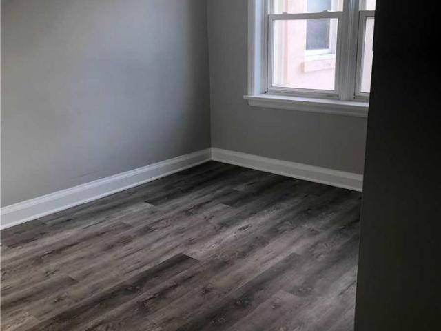For Lease 15 John Street Unit# 4, Halton Hills, Ontario
