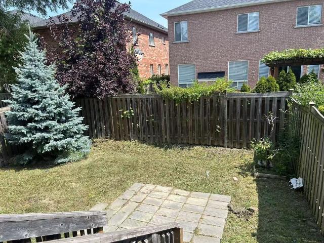 For Lease 15 Maffey Crescent, Richmond Hill, Ontario
