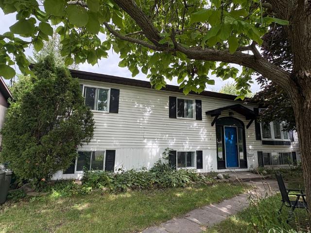 For Lease 15B Dowdall Crescent, Stittsville Munster Richmond, Ontario