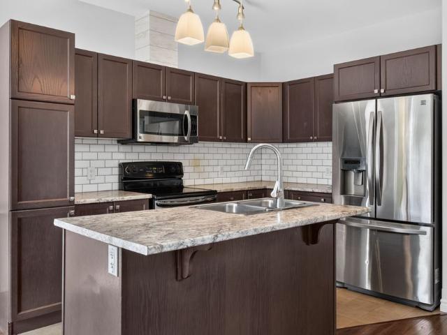 For Lease 165 Islandview Drive, Loyalist, Ontario