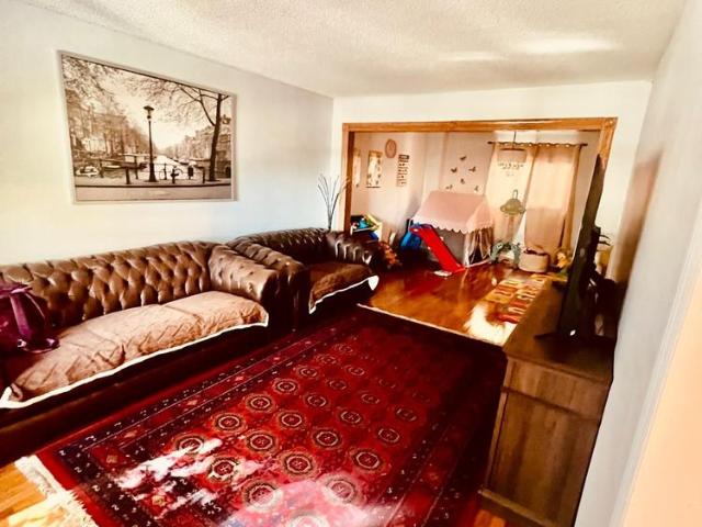 For Lease 1669 Beaton Way Unit# Main & 2nd, Pickering, Ontario