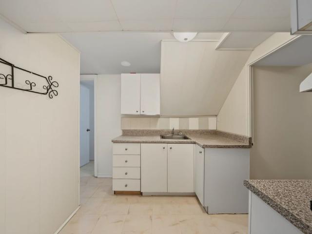 For Lease 166 Collings Avenue, Bradford West Gwillimbury, Ontario