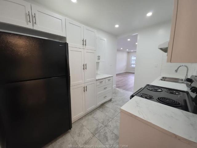 For Lease 1674 HICKORY Road Unit# MAIN, Windsor, Ontario